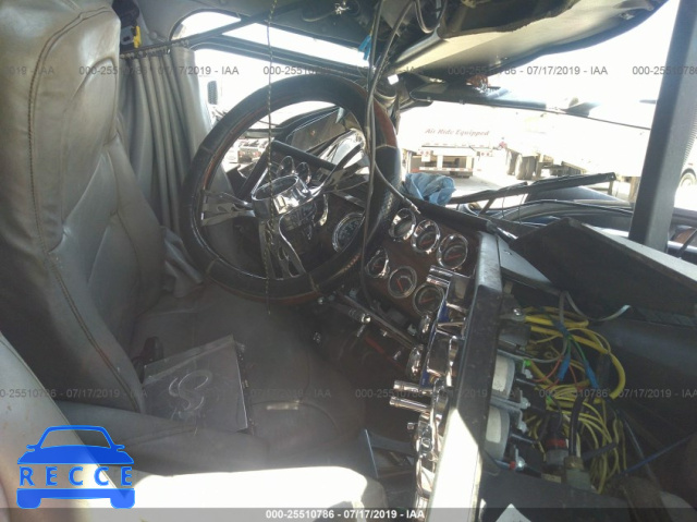 1999 FREIGHTLINER CONVENTIONAL 1FUPCDZB8XPB88832 image 4
