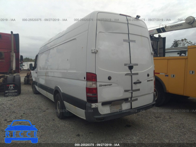 2011 MERCEDES BENZ 2500 SPRINTER WD3PE8CC6B5588684 Bild 2