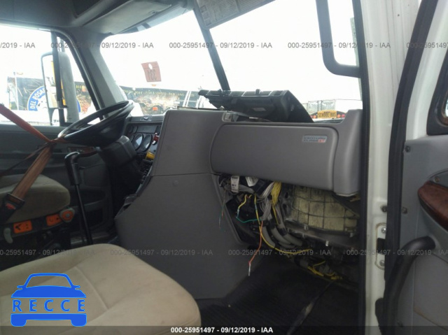 2010 FREIGHTLINER ST120 ST120 1FUJBBDR2ALAP2610 image 4