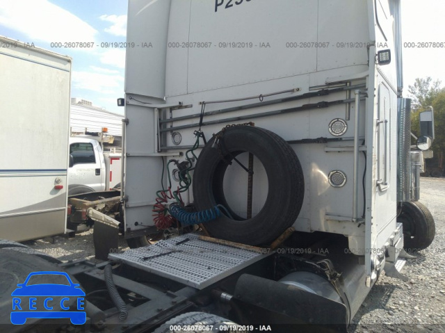 2000 FREIGHTLINER FLD FLD120 1FUPCSZB4YLB89067 image 6
