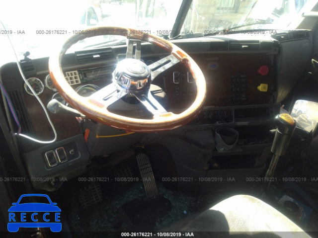 2002 FREIGHTLINER ST120 ST120 1FUJBBCG92LG25612 зображення 4