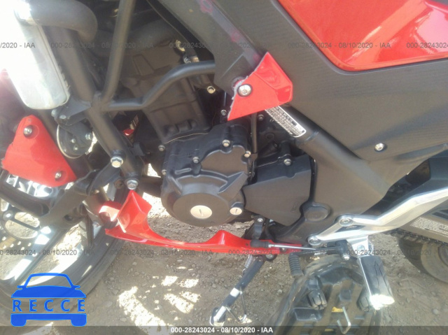 2015 Honda CBR300 R MLHNC5118F5100485 image 8