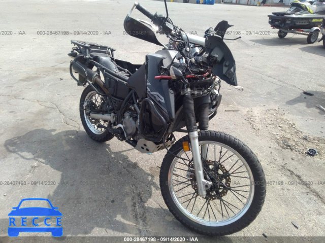 2009 KAWASAKI KL650 E JKAKLEE1X9DA23819 Bild 0