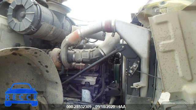 2006 MACK 700 CV700 1M2AG11C06M039229 image 11