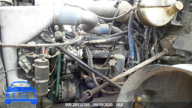 2006 MACK 700 CV700 1M2AG11C06M039229 image 6