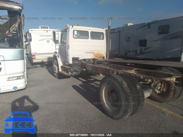 2000 FREIGHTLINER MEDIUM CONVENTIONAL FL70 1FV6HJBA0YDH12714 image 2