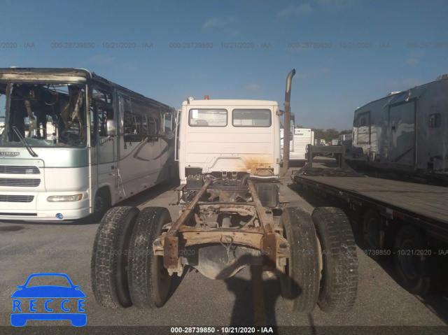 2000 FREIGHTLINER MEDIUM CONVENTIONAL FL70 1FV6HJBA0YDH12714 image 7
