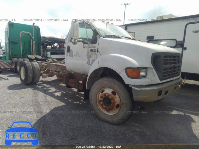 2000 FORD SUPER DUTY F-750 XL/XLT 3FDXF75N3YMA19012 зображення 0