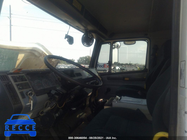 2002 FREIGHTLINER MEDIUM CONVENTIONAL FL80 1FVHBXAK62HK16546 image 4