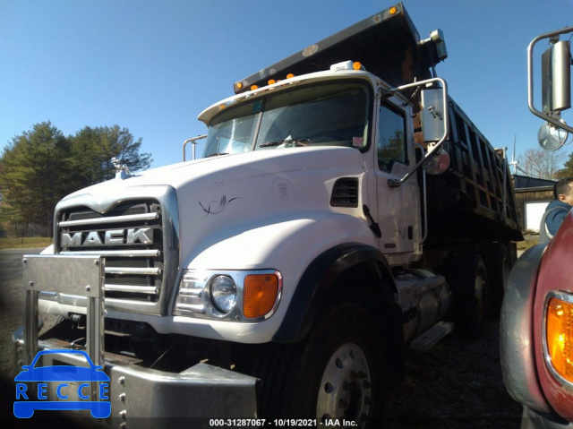 2007 MACK 700 CV700 1M2AG11C47M045505 image 1
