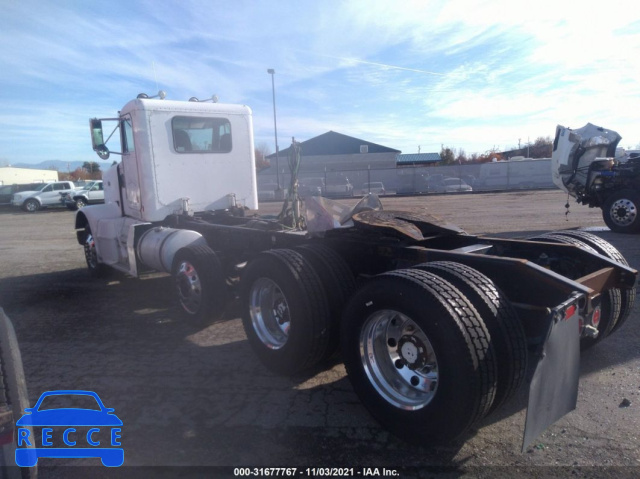 1997 PETERBILT 377  1XPCDB8X6VD426725 image 2