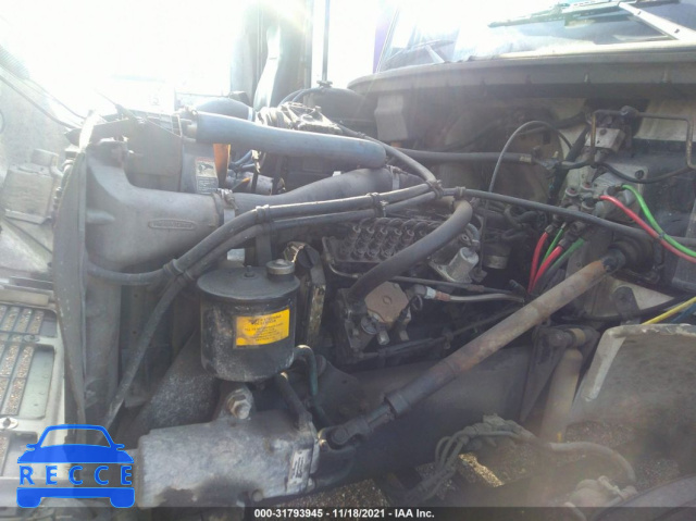 1999 FREIGHTLINER MEDIUM CONVENTIONAL FL70 1FV6HFAA9XHB08584 image 9