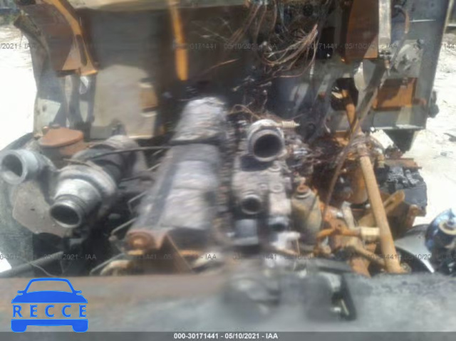 2005 MACK 700 CV700 1M2AG11C85M021592 image 9