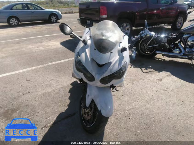 2013 KAWASAKI ZX1400 E JKBZXNE15DA009817 image 4