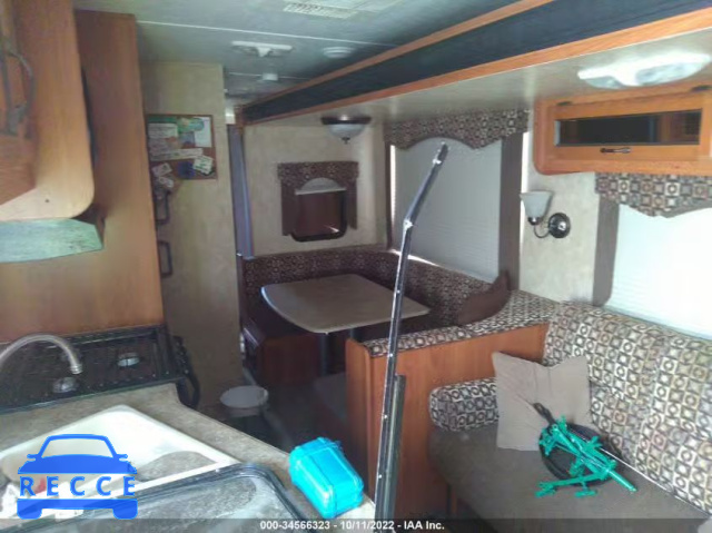 2010 COACHMEN CATALINA 5ZT2CAXB6AA008613 Bild 7