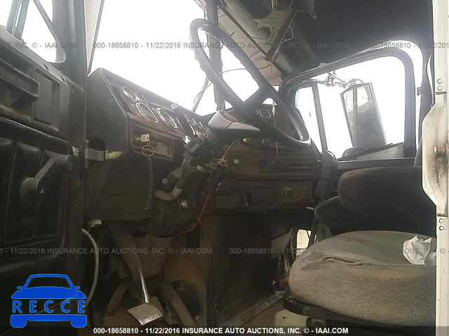 2000 FREIGHTLINER FLD FLD120 1FUPFWEB4YPB65462 image 4