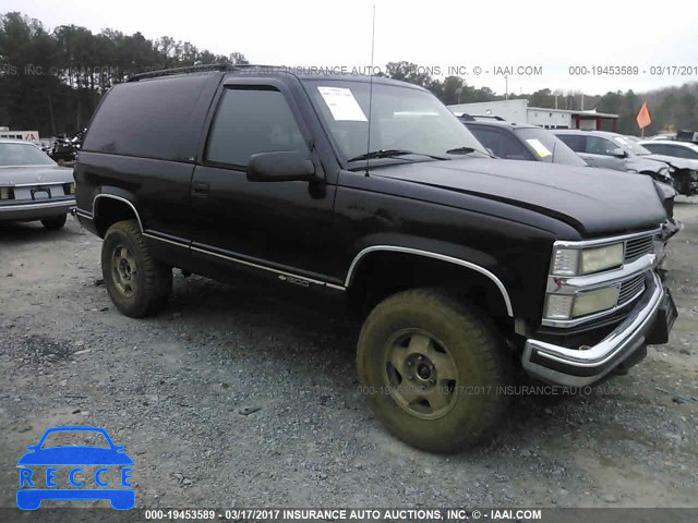 1995 Chevrolet Tahoe K1500 1GNEK18K2SJ319898 image 0
