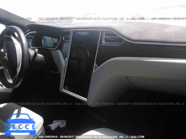 2015 Tesla Model S 85D 5YJSA4H27FFP68264 image 4