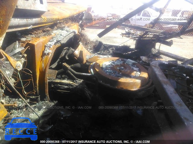 1995 CHEVROLET P30 1GBJP37N7S3304421 image 9