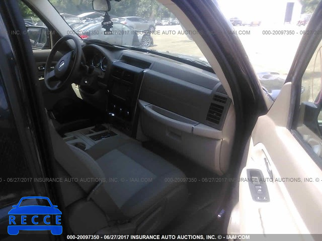 2009 Jeep Liberty SPORT 1J8GN28K99W550074 image 4