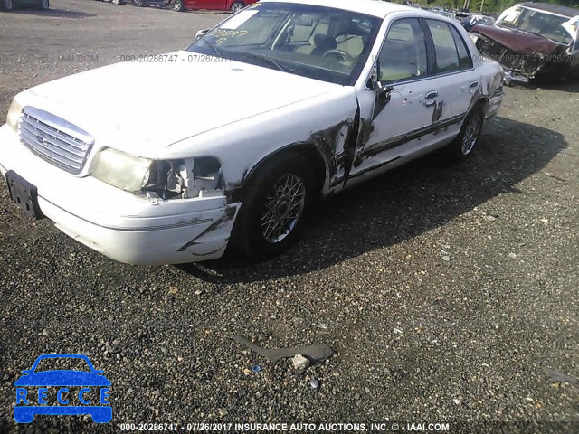 2002 Ford Crown Victoria 2FAFP73W42X150007 image 1