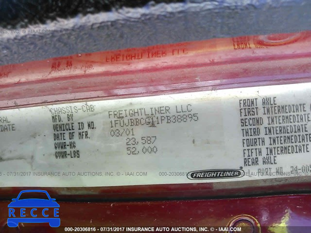 2001 FREIGHTLINER ST120 ST120 1FUJBBCG11PB38895 image 9