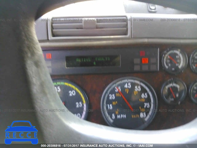 2001 FREIGHTLINER ST120 ST120 1FUJBBCG11PB38895 image 5