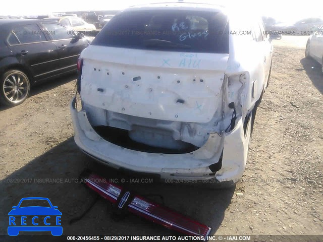 2012 Lincoln MKT 2LMHJ5FR8CBL55049 image 5