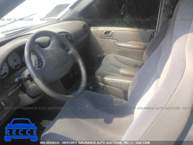 2001 Chrysler Voyager 1C4GJ25321B194742 image 4