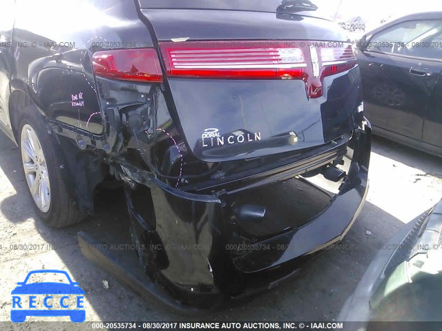 2015 Lincoln MKT 2LMHJ5FK3FBL00970 image 5