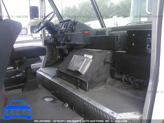 1999 FREIGHTLINER CHASSIS M LINE WALK-IN VAN 4UZA4FF43XCA50324 Bild 4