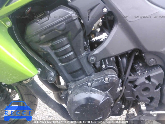 2011 Kawasaki ZR1000 D JKAZRCD15BA019183 Bild 8