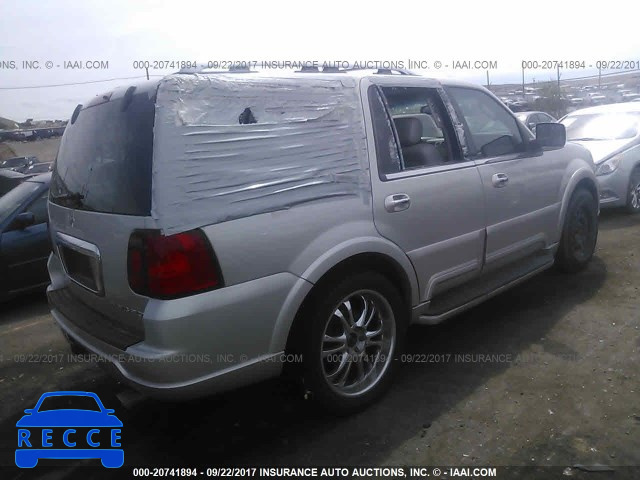 2004 Lincoln Navigator 5LMFU28R14LJ31741 Bild 3