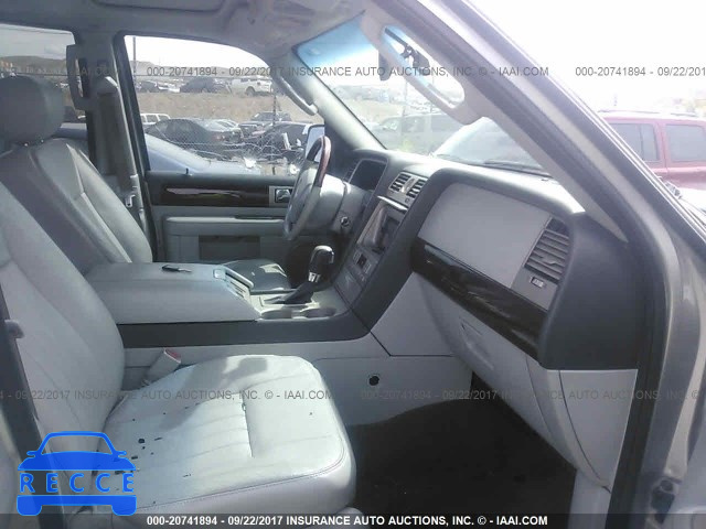 2004 Lincoln Navigator 5LMFU28R14LJ31741 image 4