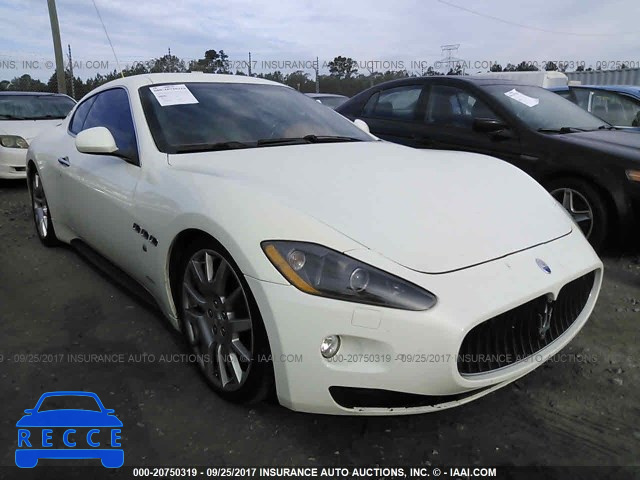 2010 Maserati Granturismo S ZAM45KLAXA0048623 Bild 0