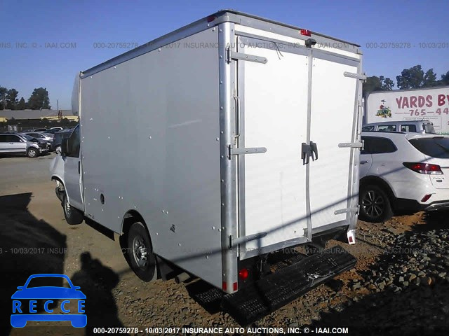 2015 GMC SAVANA CUTAWAY G3500 1GD072CG3F1250914 image 2
