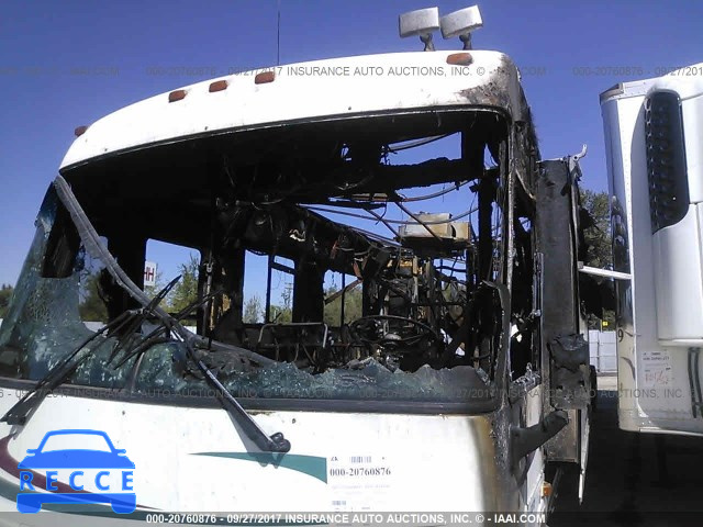 1999 FREIGHTLINER CHASSIS X LINE MOTOR HOME 4UZ6XJCA8XCF52739 image 5