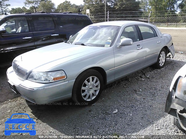 2006 Lincoln Town Car SIGNATURE LIMITED 1LNHM82W56Y625250 Bild 1