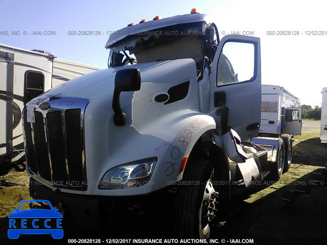 2015 PETERBILT 579 1XPBDP9X2FD296029 Bild 1