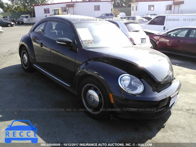 2012 Volkswagen Beetle 3VWJP7AT5CM618849 image 0