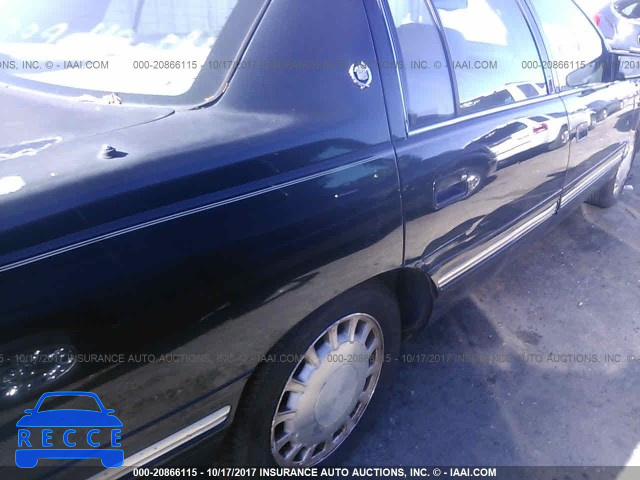 1999 Cadillac Deville 1G6KD54Y2XU795942 image 5