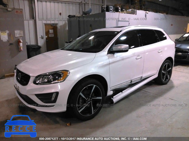 2015 Volvo XC60 T6/R DESIGN/PREMIER YV4902RP6F2658502 image 1