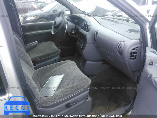 2000 Chrysler Grand Voyager SE 1C4GJ44G3YB770669 image 4