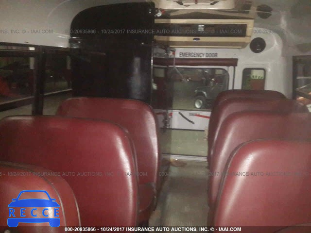 2001 GMC SAVANA CUTAWAY G3500 1GDHG31R211134626 image 3