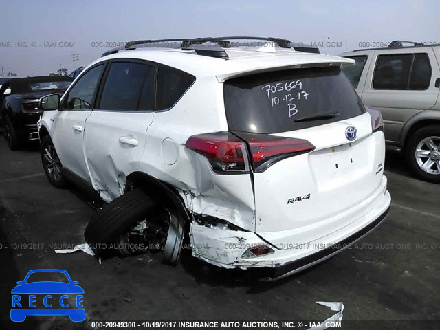 2017 TOYOTA RAV4 HV LE/XLE JTMRJREV1HD064274 Bild 2