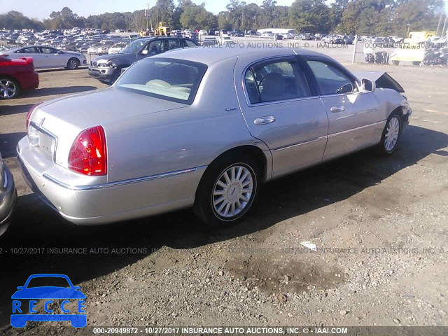 2005 Lincoln Town Car SIGNATURE 1LNHM81W35Y631368 Bild 3