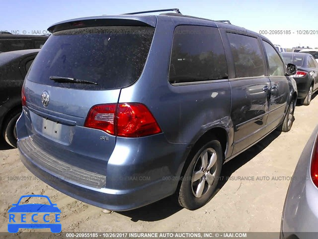 2011 VOLKSWAGEN ROUTAN SE 2V4RW3DG7BR789633 image 3