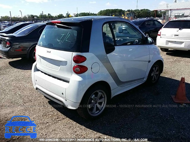 2013 Smart Fortwo PURE/PASSION WMEEJ3BA4DK588121 image 3