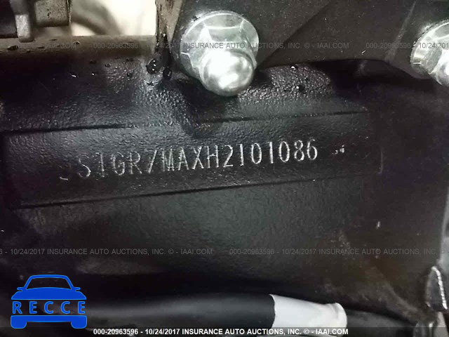 2017 SUZUKI GSX-R750 JS1GR7MAXH2101086 image 9