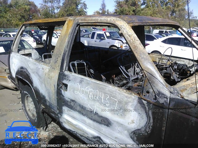 1995 Chevrolet Tahoe K1500 1GNEK18K5SJ308586 image 5